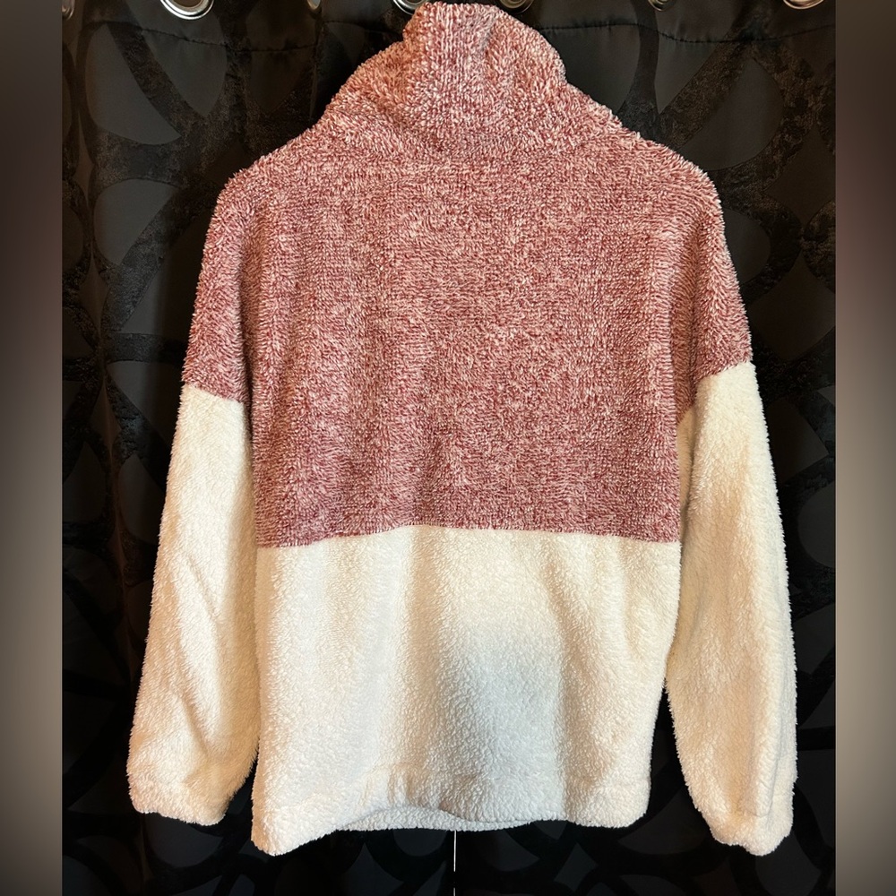 Fleece 3/4 zip pull over - Picture 4 of 4